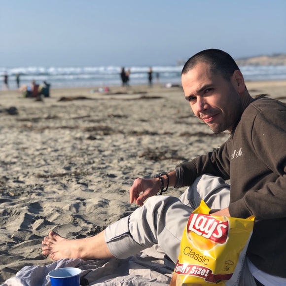 Poshmark Ambassador/Top Rated Seller - Picture 5 of 8